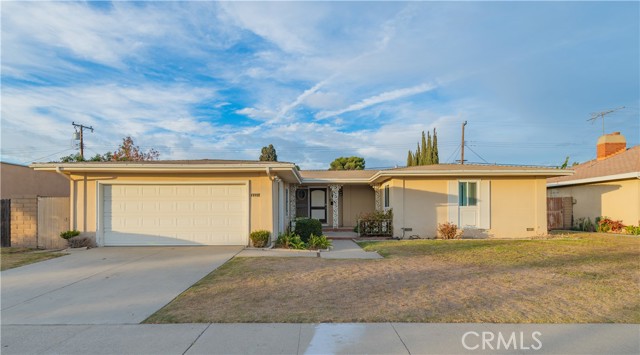 Detail Gallery Image 2 of 30 For 9551 Harriet Ln, Anaheim,  CA 92804 - 3 Beds | 2 Baths