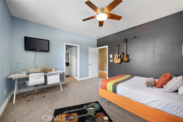 Detail Gallery Image 44 of 72 For 8905 Saint Cloud Ln, Bakersfield,  CA 93311 - 4 Beds | 4/1 Baths
