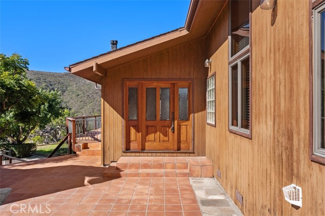 Detail Gallery Image 7 of 49 For 4 Castle Rock Way, Laguna Beach,  CA 92651 - 5 Beds | 4/1 Baths