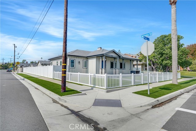 Detail Gallery Image 6 of 35 For 1701 Park, Huntington Beach,  CA 92648 - 3 Beds | 3/1 Baths