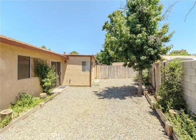 178 Janan Court, Banning CA: https://media.crmls.org/medias/e9624d25-fe2a-492f-8fa7-d2f20605d932.jpg