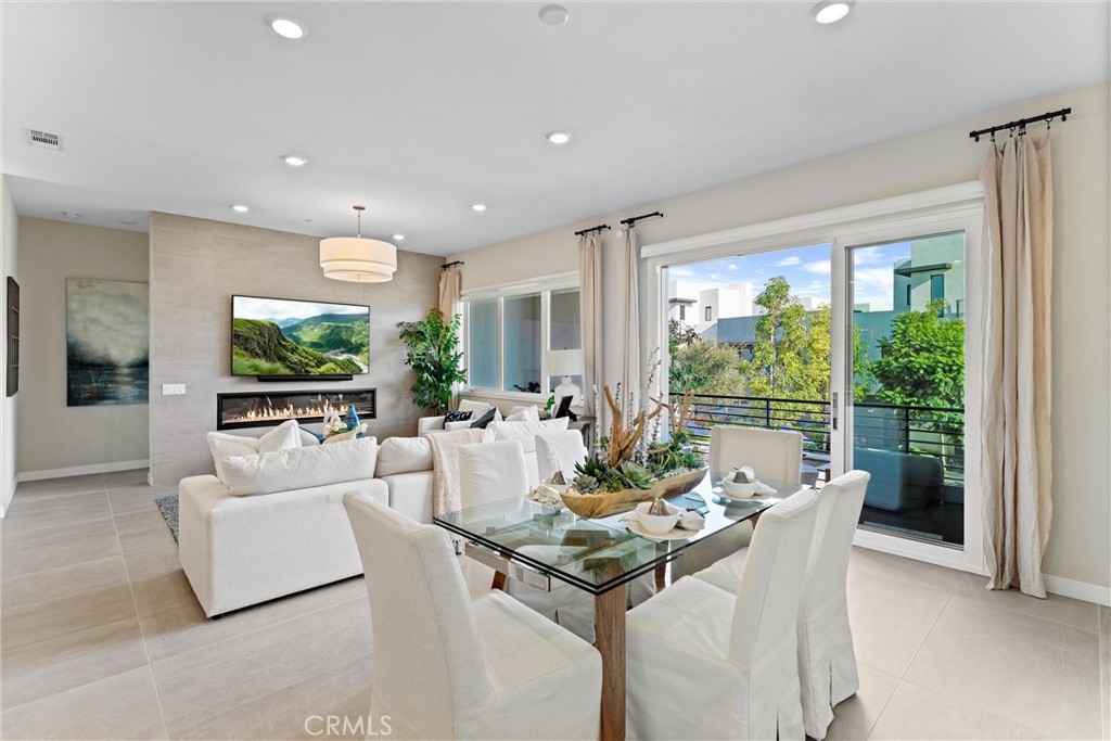 E9625E2E 1C7E 47A7 Acb2 3F0Ac3046060 419 Transport, Tustin, Ca 92782 &Lt;Span Style='BackgroundColor:transparent;Padding:0Px;'&Gt; &Lt;Small&Gt; &Lt;I&Gt; &Lt;/I&Gt; &Lt;/Small&Gt;&Lt;/Span&Gt;