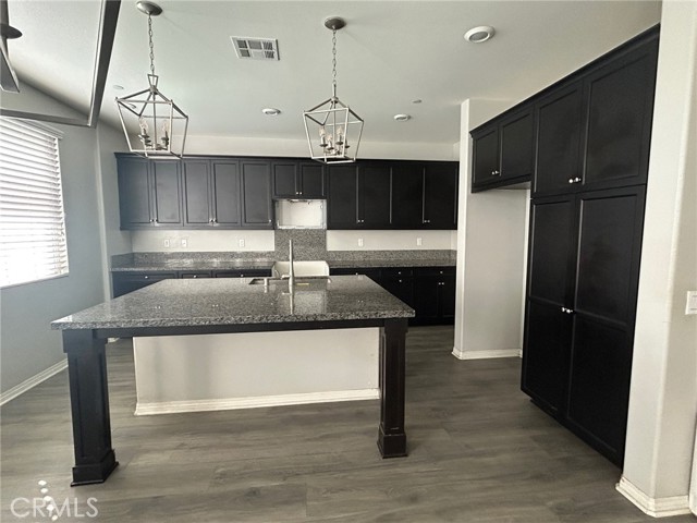 Detail Gallery Image 9 of 40 For 3195 E Olympic, Ontario,  CA 91762 - 3 Beds | 2/1 Baths