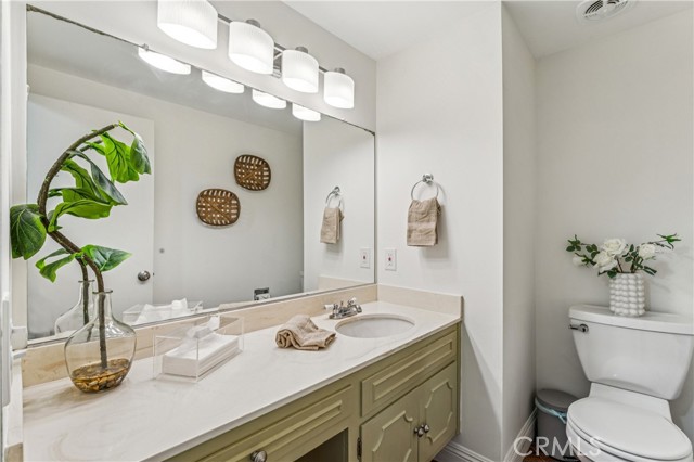 Detail Gallery Image 9 of 37 For 135 E Cypress Ave, Redlands,  CA 92373 - 3 Beds | 2/1 Baths