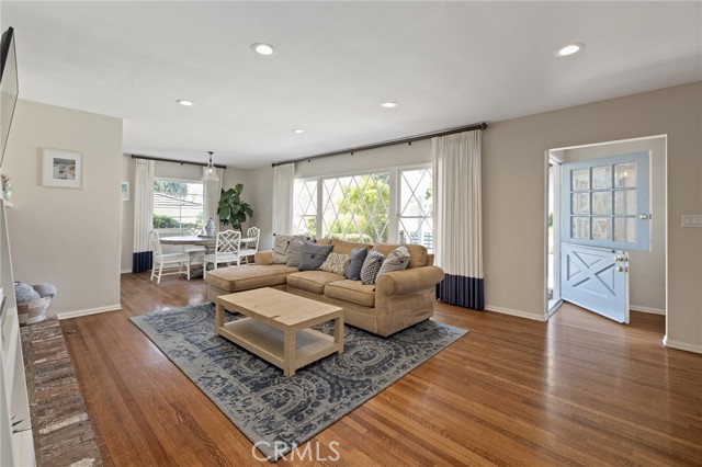 1604 Via Garfias, Palos Verdes Estates, California 90274, 2 Bedrooms Bedrooms, ,1 BathroomBathrooms,Residential,Sold,Via Garfias,SB21225211