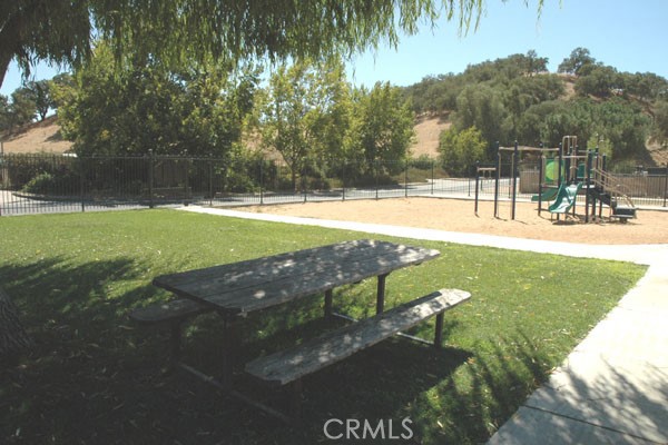 5042 Meadow Lark Lane