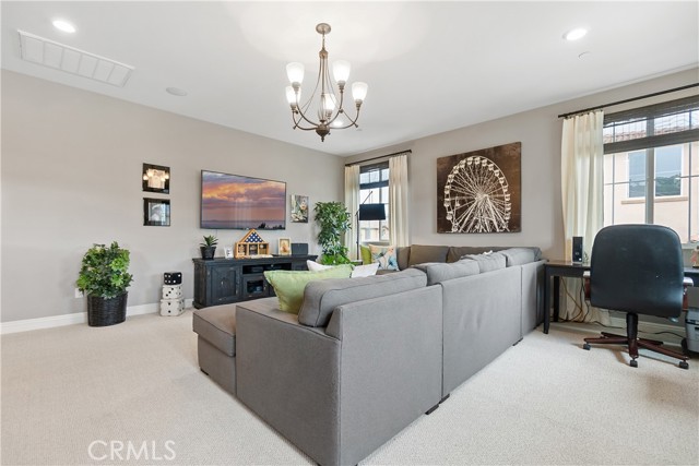 2031 Wagon Wheel Court, Escondido CA: https://media.crmls.org/medias/e965f87b-3e1d-4648-b69c-2c06a0e2abdd.jpg