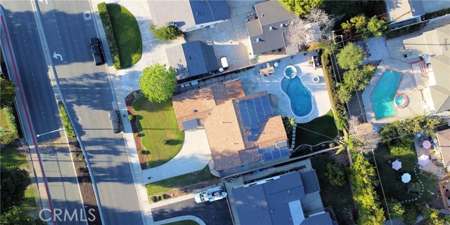 358 N Grand Avenue, Glendora CA: https://media.crmls.org/medias/e96636db-39b9-49b8-9268-e5c1ca73d7c1.jpg