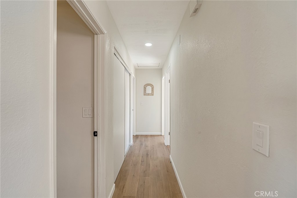 MLS #IV25251017 image #11