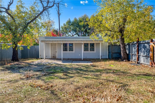 Detail Gallery Image 22 of 36 For 12801 E Highway 20, Clearlake Oaks,  CA 95423 - 2 Beds | 1 Baths