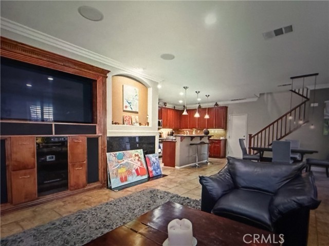 Front Image Thumbnail for CRSR26166664