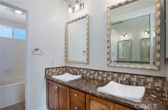 Detail Gallery Image 10 of 15 For 36 via Bacchus, Aliso Viejo,  CA 92656 - 2 Beds | 2 Baths