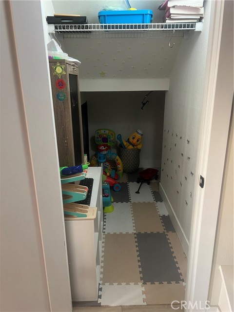 116 Yosemite Avenue, Perris CA: https://media.crmls.org/medias/e9689ccd-830e-4192-b757-099dc44daf6f.jpg