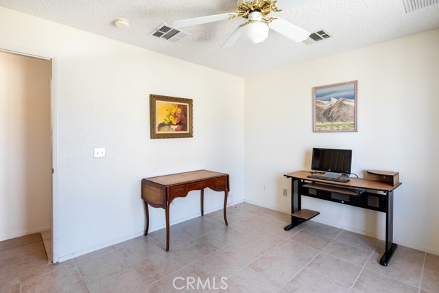 Detail Gallery Image 37 of 75 For 6425 Indian Cove Rd, Twentynine Palms,  CA 92277 - 4 Beds | 3 Baths