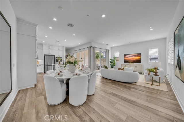 Detail Gallery Image 7 of 68 For 446 Chorus, Irvine,  CA 92618 - 4 Beds | 4 Baths