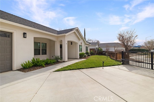 Detail Gallery Image 4 of 48 For 9 Celtic Ct, Chico,  CA 95926 - 3 Beds | 2 Baths