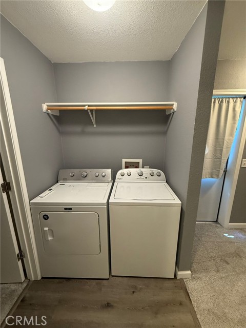 375 State 20 E Highway, Upper Lake CA: https://media.crmls.org/medias/e96a36df-7e05-4726-b200-401e48afde4a.jpg