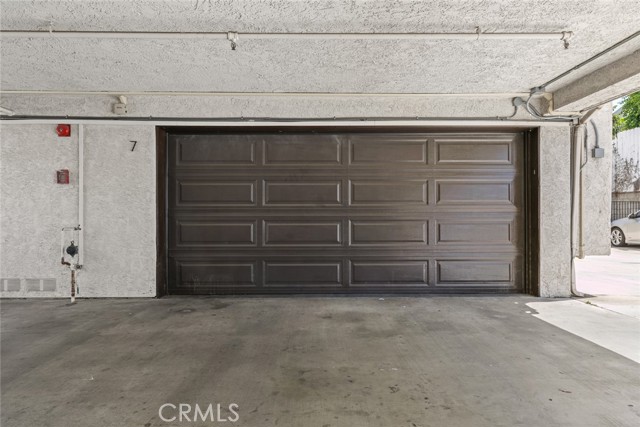 8801 Cedros Avenue, Panorama City CA: https://media.crmls.org/medias/e96a36fa-7816-49d7-a44c-bab0815e6a92.jpg