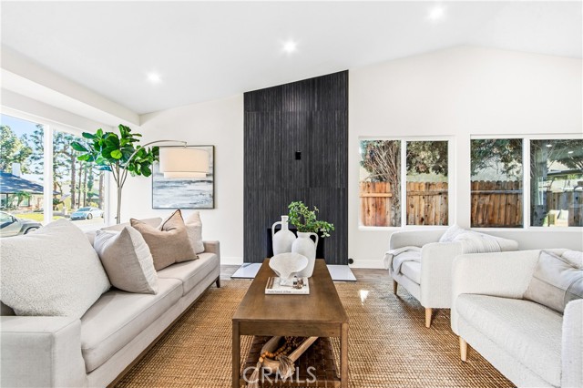 Detail Gallery Image 8 of 55 For 4525 via via De La, Yorba Linda,  CA 92886 - 3 Beds | 2 Baths