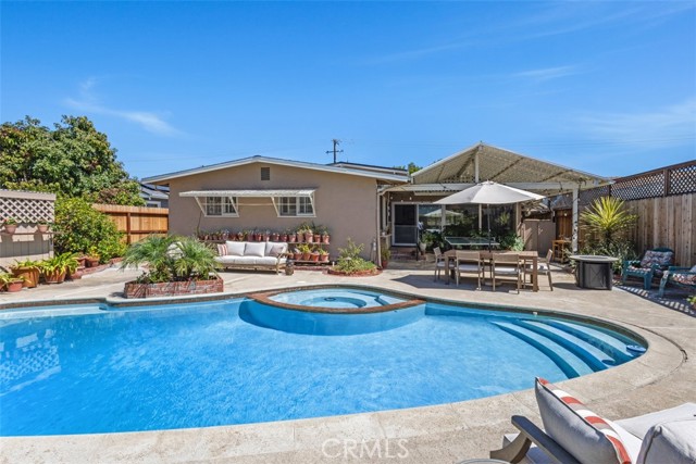 Detail Gallery Image 23 of 30 For 1809 Tustin Ave, Costa Mesa,  CA 92627 - 3 Beds | 2 Baths