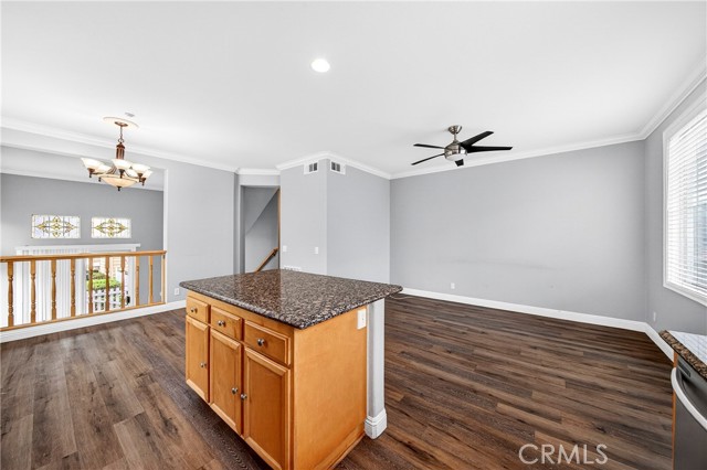 Detail Gallery Image 14 of 45 For 9 Coveside Ct, Buena Park,  CA 90621 - 3 Beds | 2/1 Baths