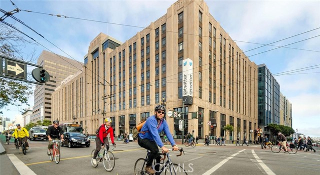 Detail Gallery Image 69 of 75 For 100 Van Ness Ave #2007,  San Francisco,  CA 94102 - 2 Beds | 2 Baths