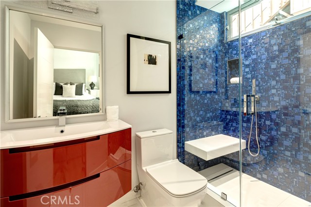 Detail Gallery Image 26 of 35 For 2522 the Strand, Manhattan Beach,  CA 90266 - 3 Beds | 3/1 Baths