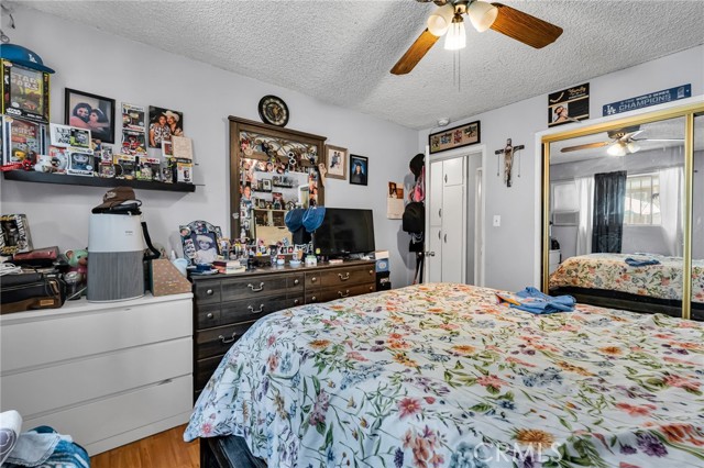 2660 Newell Street, County - Los Angeles CA: https://media.crmls.org/medias/e96befd5-f9dd-4772-aab9-987dade84eb3.jpg