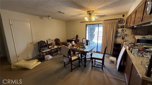 Detail Gallery Image 6 of 19 For 13370 Alta Vista, Victorville,  CA 92395 - 3 Beds | 3 Baths