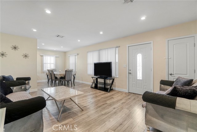 Detail Gallery Image 16 of 47 For 7663 Shadyglade Ave, North Hollywood,  CA 91605 - – Beds | – Baths