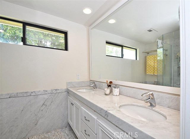 Beautiful marble master bath