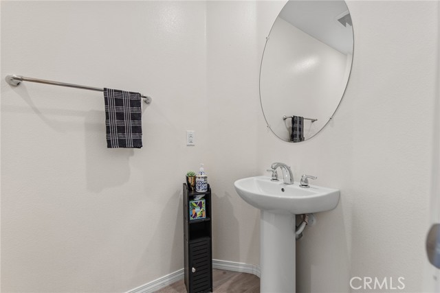 Detail Gallery Image 16 of 42 For 12184 Backwater Way, Jurupa Valley,  CA 91752 - 4 Beds | 2/1 Baths