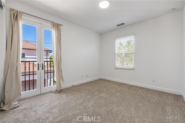 Detail Gallery Image 23 of 32 For 82 Meander St, Irvine,  CA 92620 - 4 Beds | 3/1 Baths