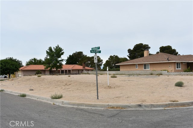 27649 Cloverleaf Drive, Helendale, California 92342, ,Land,For Sale,27649 Cloverleaf Drive,CRHD22119903