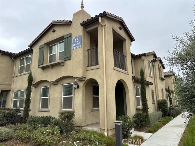 Detail Gallery Image 1 of 21 For 4011 E Coronado Privado, Ontario,  CA 91761 - 3 Beds | 2/1 Baths