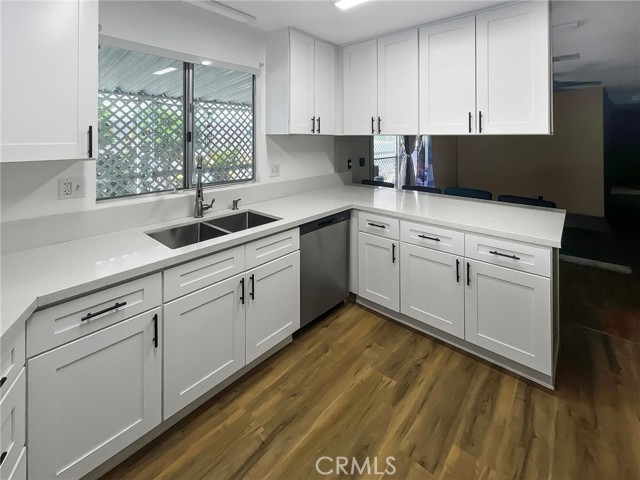 3500 Buchanan Street, Riverside CA: https://media.crmls.org/medias/e96f4054-0722-4381-8ab2-febcb8408617.jpg