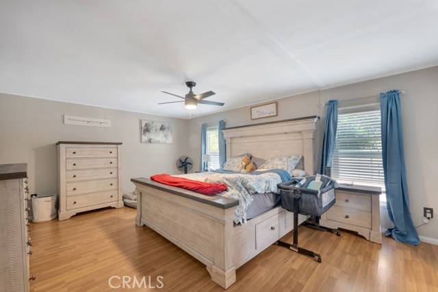 24425 Woolsey Canyon Road, West Hills CA: https://media.crmls.org/medias/e96f44cb-d74a-42da-a22f-3b0bd6068ca9.jpg