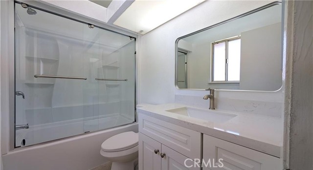 Detail Gallery Image 15 of 23 For 10707 White, Adelanto,  CA 92301 - 3 Beds | 2 Baths