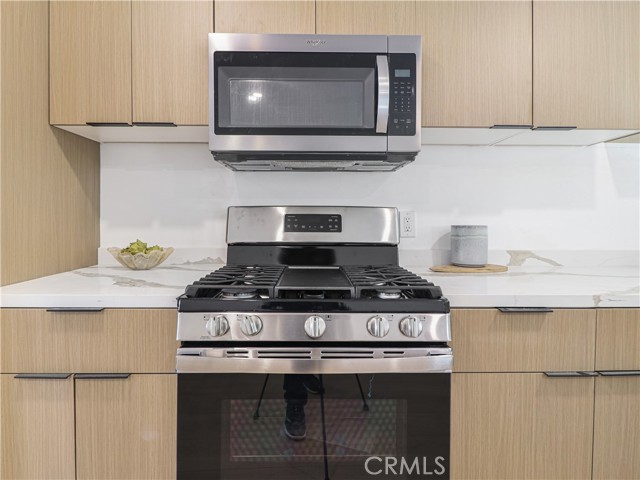 13918 Flallon Avenue, Norwalk CA: https://media.crmls.org/medias/e972adbf-36e2-46c5-a202-cbdb776c230e.jpg