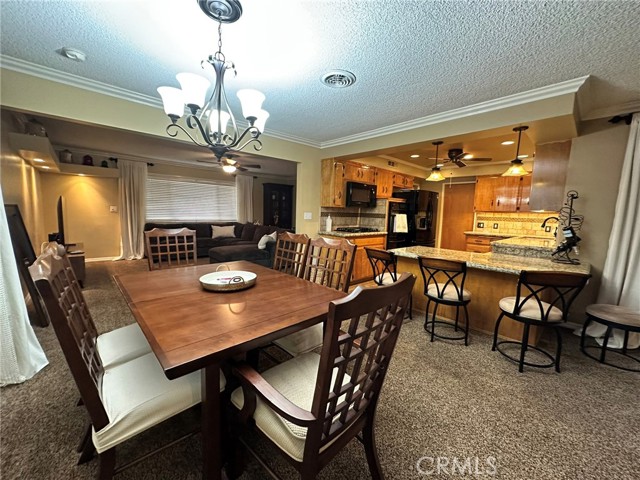 Detail Gallery Image 25 of 33 For 3623 Redlands, Bakersfield,  CA 93306 - 3 Beds | 2 Baths