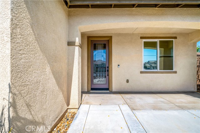 35646 Athena Court, Winchester CA: https://media.crmls.org/medias/e97316a8-f065-4d0c-a05a-38c8ec7436b8.jpg