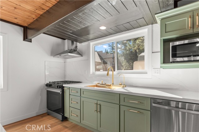 Detail Gallery Image 37 of 72 For 39933 Deer, Big Bear Lake,  CA 92315 - 3 Beds | 2 Baths