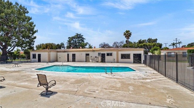 Detail Gallery Image 23 of 24 For 1001 E Camile St #F4,  Santa Ana,  CA 92701 - 2 Beds | 1/1 Baths