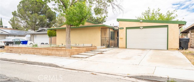 Detail Gallery Image 36 of 48 For 14215 Canterbury Dr, Victorville,  CA 92395 - 3 Beds | 2 Baths