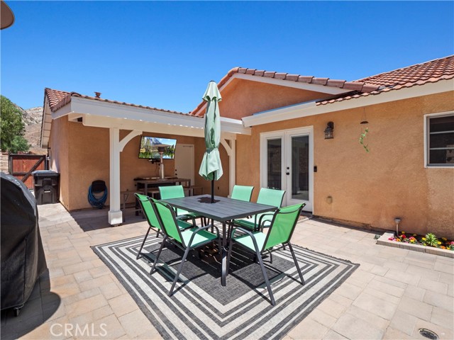 Detail Gallery Image 26 of 40 For 15242 Poppy Meadow St, Canyon Country,  CA 91387 - 3 Beds | 3 Baths