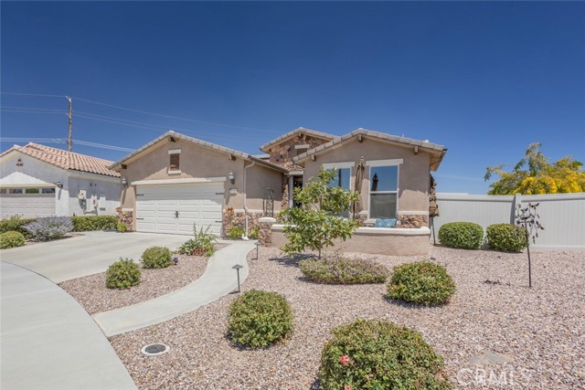 Detail Gallery Image 2 of 72 For 1332 via Rivas, Hemet,  CA 92545 - 2 Beds | 2 Baths