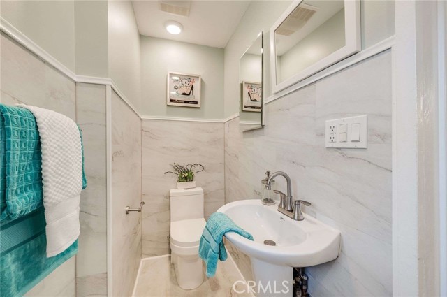 Detail Gallery Image 17 of 33 For 624 Cedar Ave, Long Beach,  CA 90802 - 3 Beds | 2 Baths