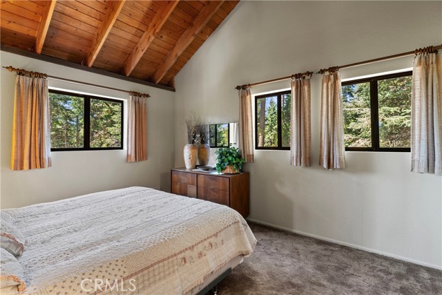 Detail Gallery Image 15 of 31 For 720 Pinnacle Dr, Lake Arrowhead,  CA 92352 - 2 Beds | 2 Baths