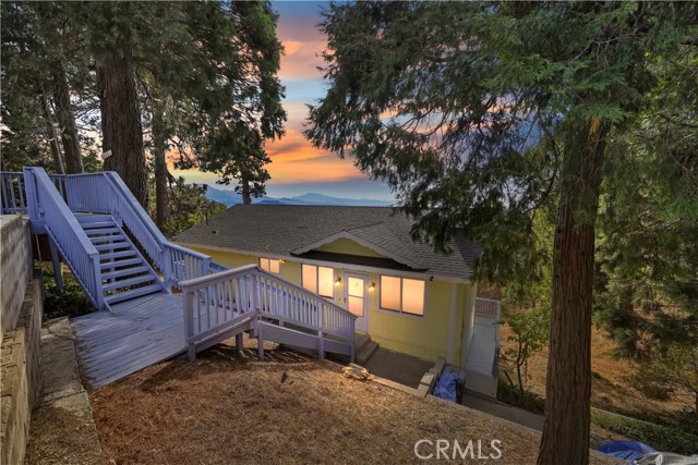 Detail Gallery Image 16 of 68 For 22781 Crest Forest Dr #2048,  Crestline,  CA 92325 - 3 Beds | 2 Baths