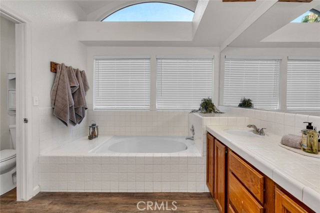Detail Gallery Image 48 of 71 For 934 Neal St, Los Banos,  CA 93635 - 4 Beds | 2 Baths